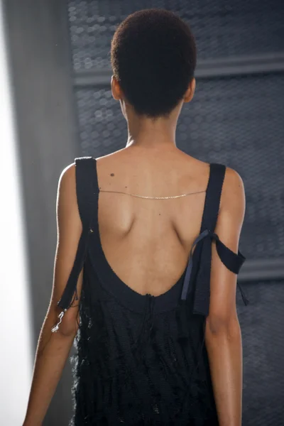 Look 77